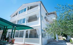 Apartments Blazevic